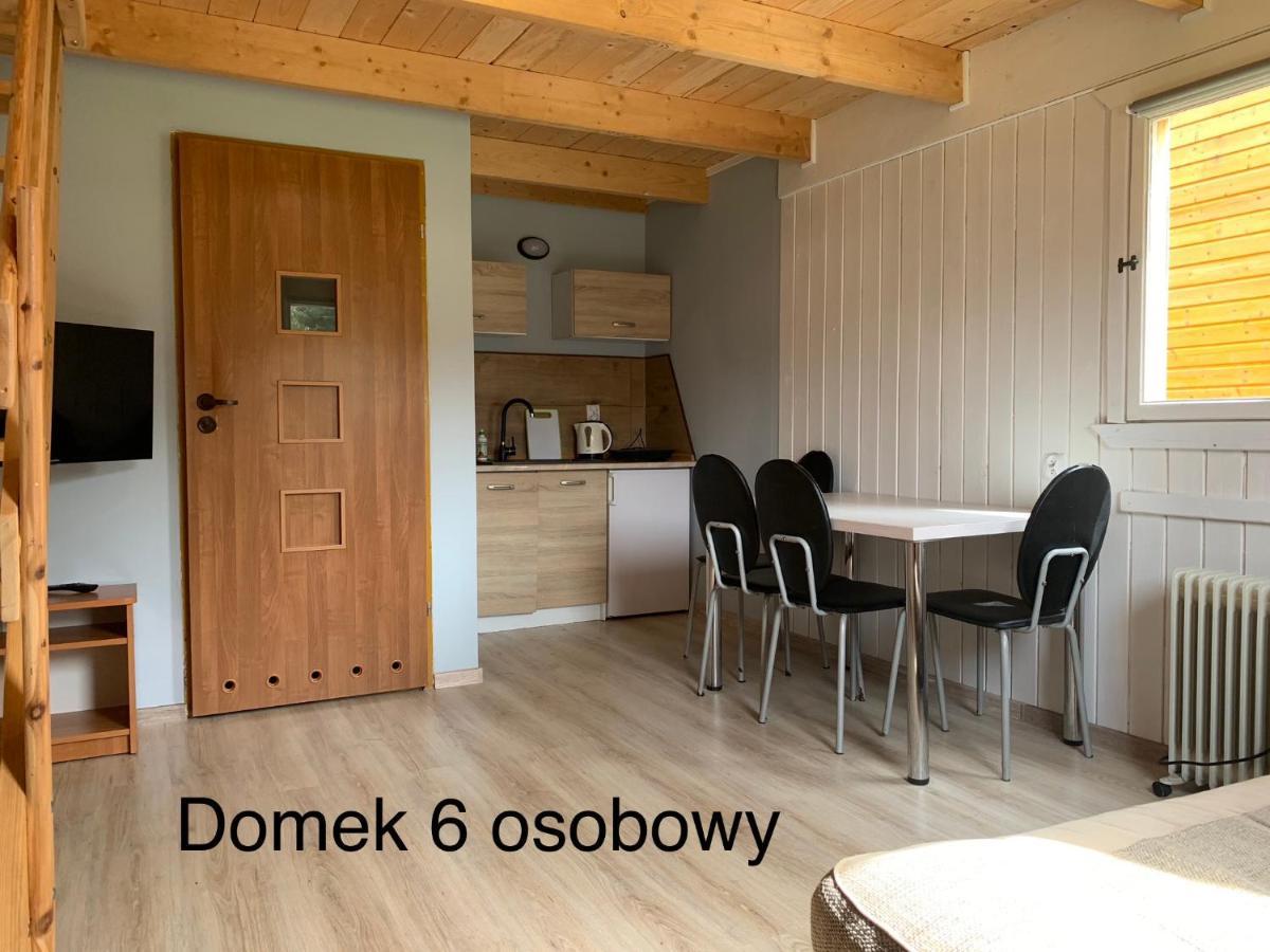 Domki Pod Lasem ムジェジノ エクステリア 写真